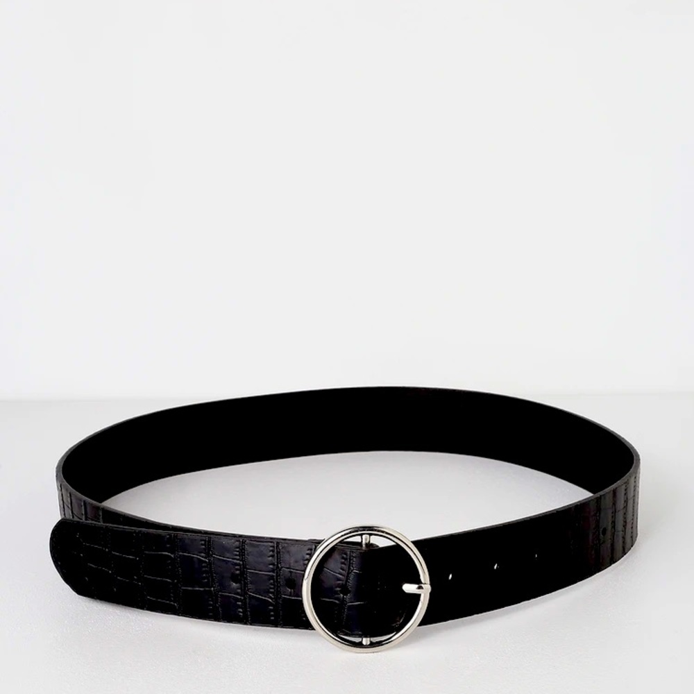 NWT Lulu’s Black Crocodile Embossed Belt